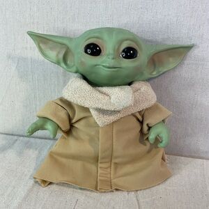 COPY - COPY - Hasbro Green and Tan BABY YODA , press tummy for sounds,